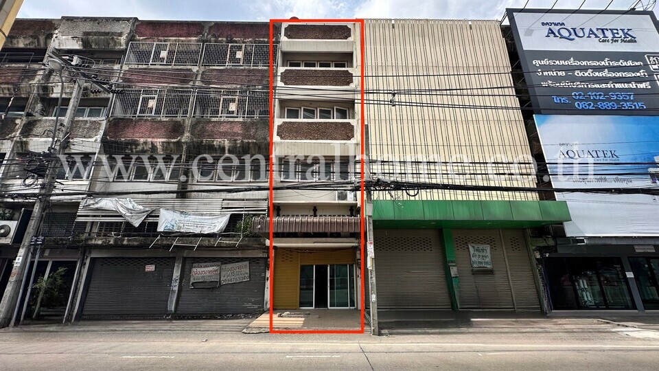 For SaleShophouseRama5, Ratchapruek, Bangkruai : Commercial building next to Tiwanon Road, outbound side, pink train line, newly renovated, suitable for business location.