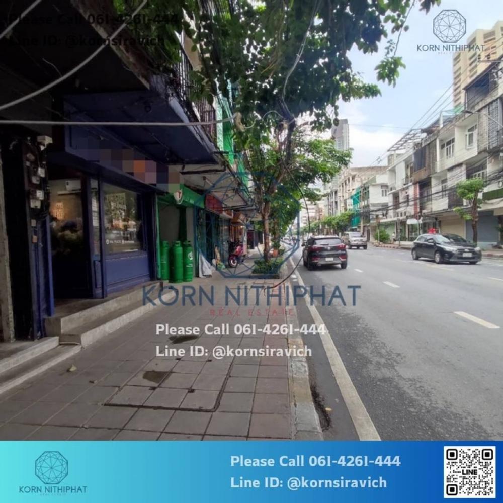 For RentRetailSukhumvit, Asoke, Thonglor : Shophouse for rent Along the road, Soi Ekkamai, Sukhumvit 63, suitable for business: cafe, bakery / showroom / beauty salon, hair and nail salon / tattoo shop / wine bar, cocktail shop / marijuana shop