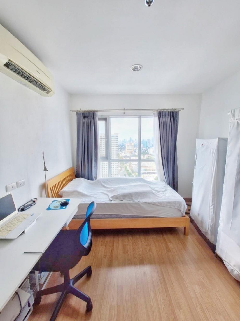 For SaleCondoKhlongtoei, Kluaynamthai : Urgent sale Aspire Rama 4, corner room, high floor!! The room has never been rented out, in good condition. **Price negotiable!!!