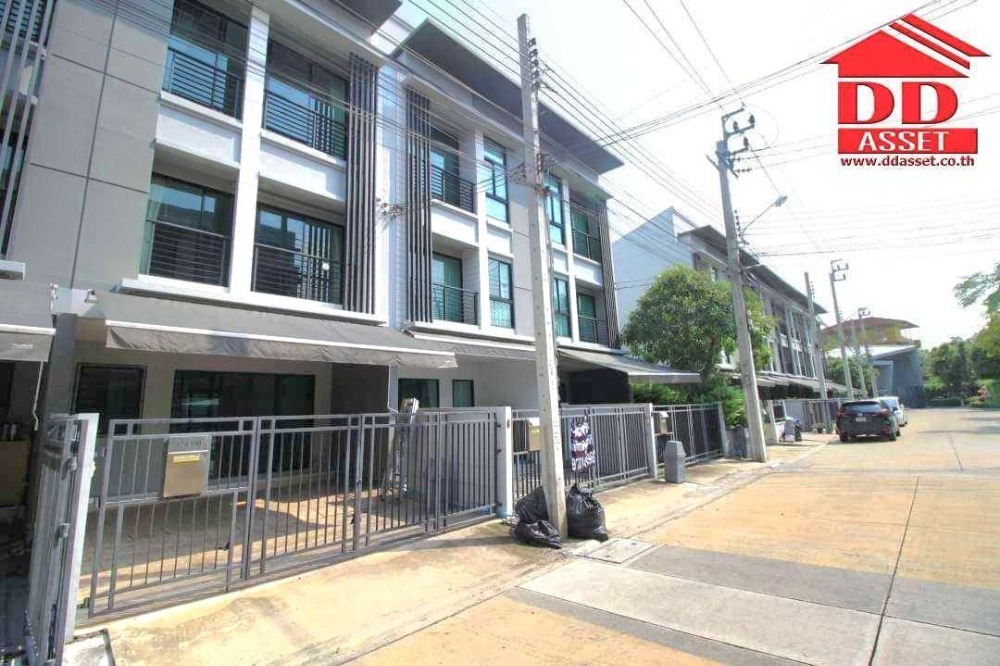 For SaleTownhouseRathburana, Suksawat : 3-story townhome for sale, Baan Klang Muang Rama 2-Phuttha Bucha