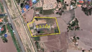 For SaleLandChai Nat : Land for sale with warehouse, size 9 rai, for doing business. Ban Chian Subdistrict, Hankha District, Chainat (Broker contacts the owner directly)