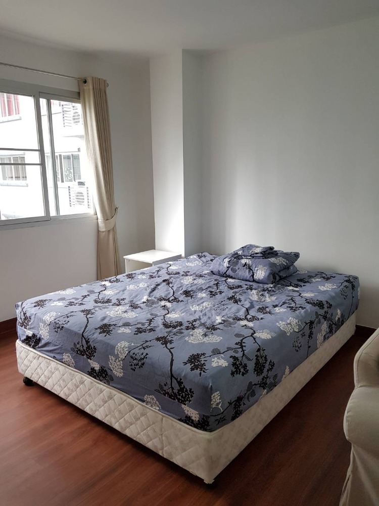 For RentCondoSathorn, Narathiwat : Rent a room at Condo One X Sathorn-Narathiwat 24 Studio, 32 sq.m., beautifully decorated room Ready to move in