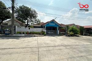 For SaleHousePathum Thani,Rangsit, Thammasat : Single-storey detached house for sale Lakeside Ville Village, Lam Luk Ka Road