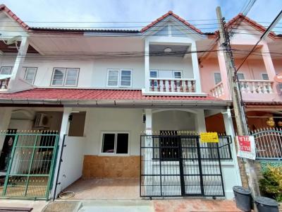 For SaleTownhouseBang kae, Phetkasem : Townhouse for sale, Phetkasem 48, MRT P48, Soi Wat Chan, Ban Kaew Villa.