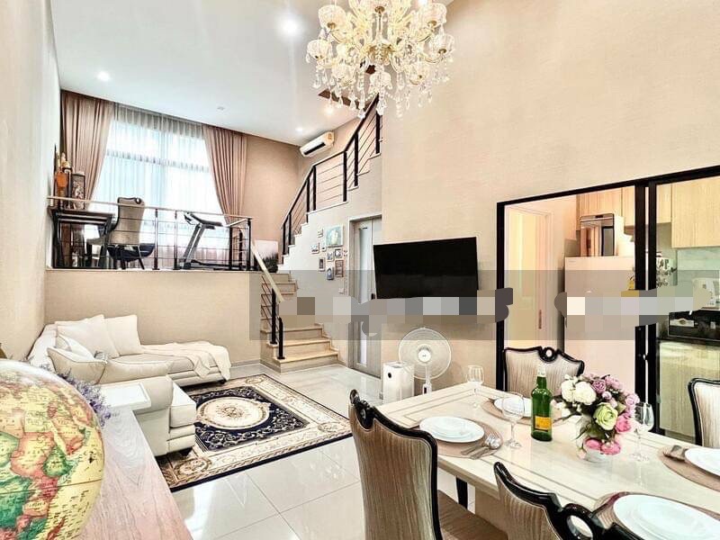 For SaleTownhouseChokchai 4, Ladprao 71, Ladprao 48, : House for sale in Lat Phrao area, luxuriously decorated, fully furnished, ready to live in, Lat Phrao 71, Bangkok, please inquire.