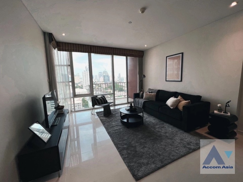 ให้เช่าคอนโดสุขุมวิท อโศก ทองหล่อ : Pet-friendly | 2 Bedrooms Condominium for Rent in Sukhumvit, Bangkok near BTS Ekkamai at Fullerton Sukhumvit (AA30558)