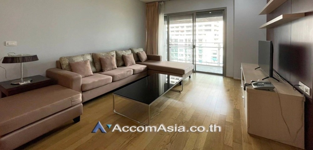 ให้เช่าคอนโดสุขุมวิท อโศก ทองหล่อ : Pet-friendly | 2 Bedrooms Condominium for Rent in Sukhumvit, Bangkok near BTS Phrom Phong at The Madison (AA30498)