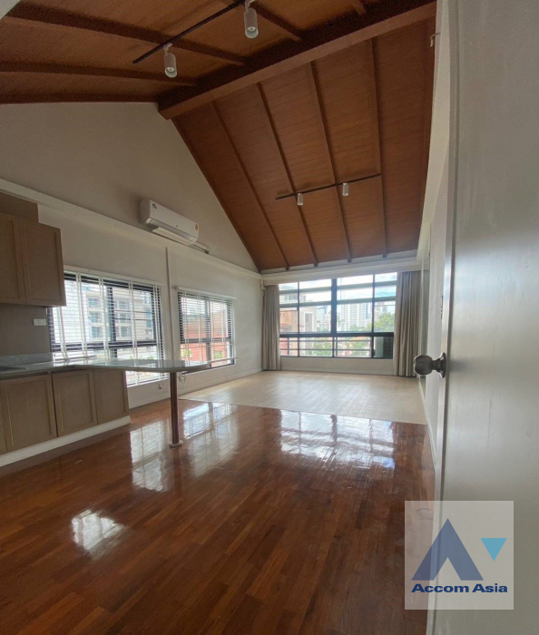 ให้เช่าบ้านสุขุมวิท อโศก ทองหล่อ : Home Office | 5 Bedrooms House for Rent in Sukhumvit, Bangkok near BTS Phrom Phong (AA35856)