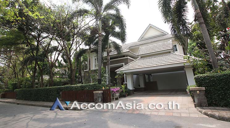 ให้เช่าบ้านสุขุมวิท อโศก ทองหล่อ : Pet-friendly | 4 Bedrooms House for Rent in Sukhumvit, Bangkok near BTS Thong Lo at Privacy and Peaceful (AA17366)