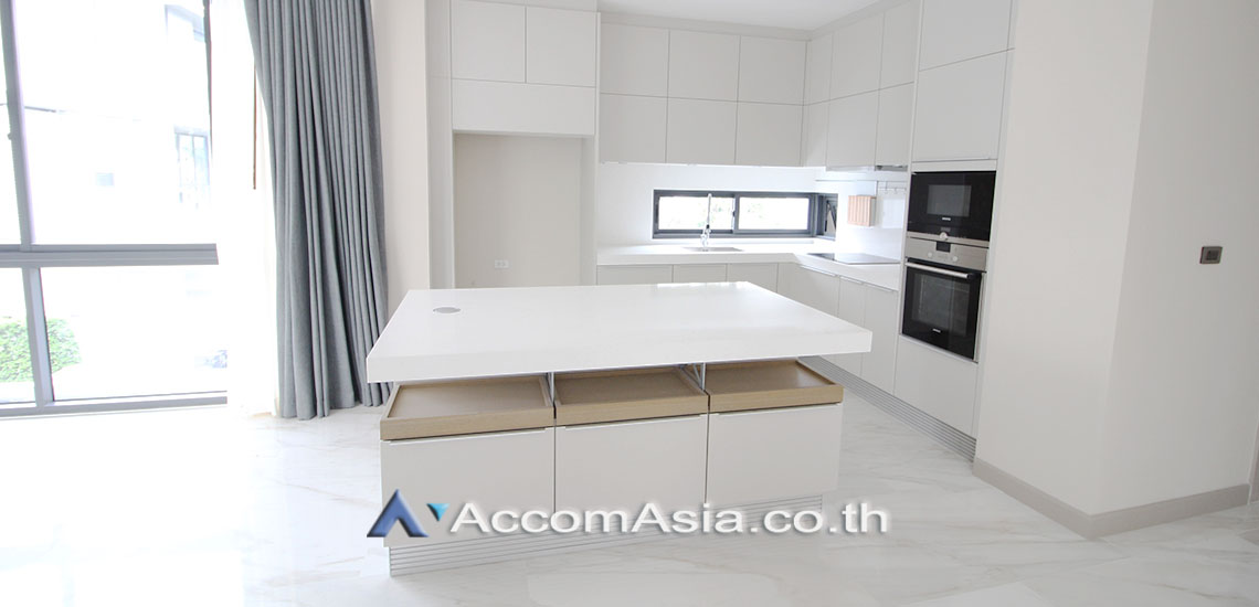 For RentHouseSukhumvit, Asoke, Thonglor : 4 Bedrooms House for Rent in Sukhumvit, Bangkok near BTS Thong Lo at Quarter Thonglor (AA29825)