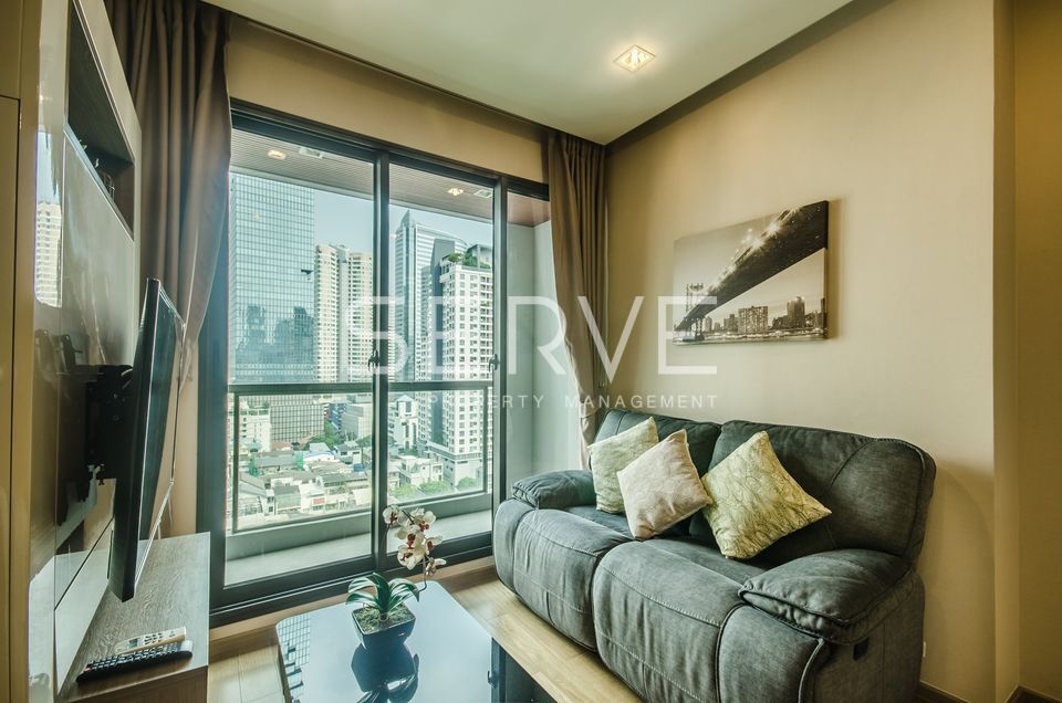 For SaleCondoSathorn, Narathiwat : 1 Bed with Jacuzzi 46.5 Sq.m. Nice Room Good Location Close to BTS Saint Louis 220 m. at The Address Sathorn Condo / For Sale