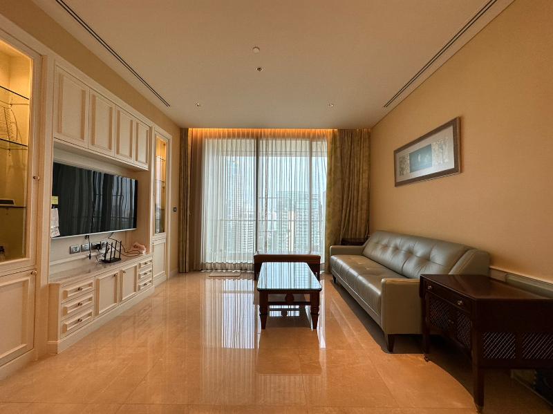 For RentCondoWitthayu, Chidlom, Langsuan, Ploenchit : For Rent Sindhorn Residence 3 Bedroom 3 Bathroom 148 sqm