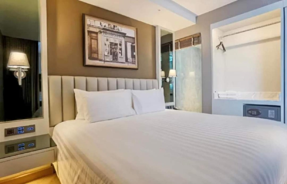 For RentBusinesses for saleSukhumvit, Asoke, Thonglor : Hotel for rent in the middle of Sukhumvit, 90 rooms, 10-story building, complete with license. ,gym and swimming pool