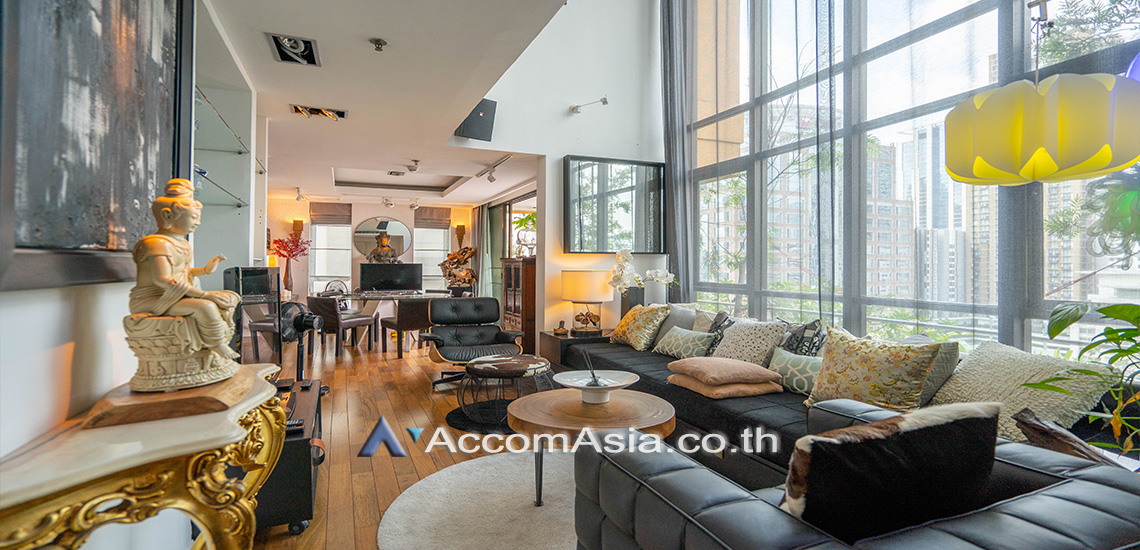 For RentCondoWitthayu, Chidlom, Langsuan, Ploenchit : Double High Ceiling, Duplex Condo | 3 Bedrooms Condominium for Rent in Ploenchit, Bangkok near BTS Chitlom at Baan Na Varang (AA30897)