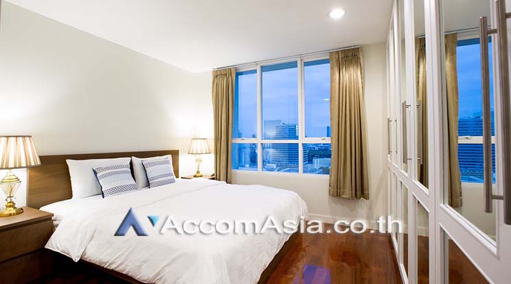 ให้เช่าคอนโดวิทยุ ชิดลม หลังสวน : 3 Bedrooms Condominium for Rent in Ploenchit, Bangkok near BTS Chitlom at Urbana Langsuan (29961)