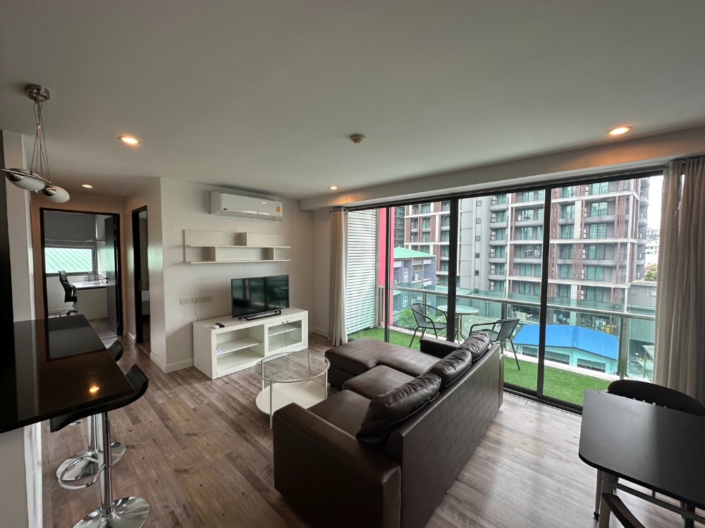 ขายคอนโดอ่อนนุช อุดมสุข : 2 Bedroom 2 Bathroom For Sale at Click Condo Sukhumvit 65