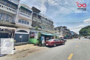 For SaleShophouseNonthaburi, Bang Yai, Bangbuathong : Commercial building for sale, 3.5 floors, Bang Yai City, Kanchanaphisek Road. Soi Bang Yai City 11