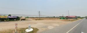 For SaleLandNakhon Sawan : Land for sale, 77 rai, along National Highway 117, Nong Hua Ruea, Kao Liao District, Nakhon Sawan.