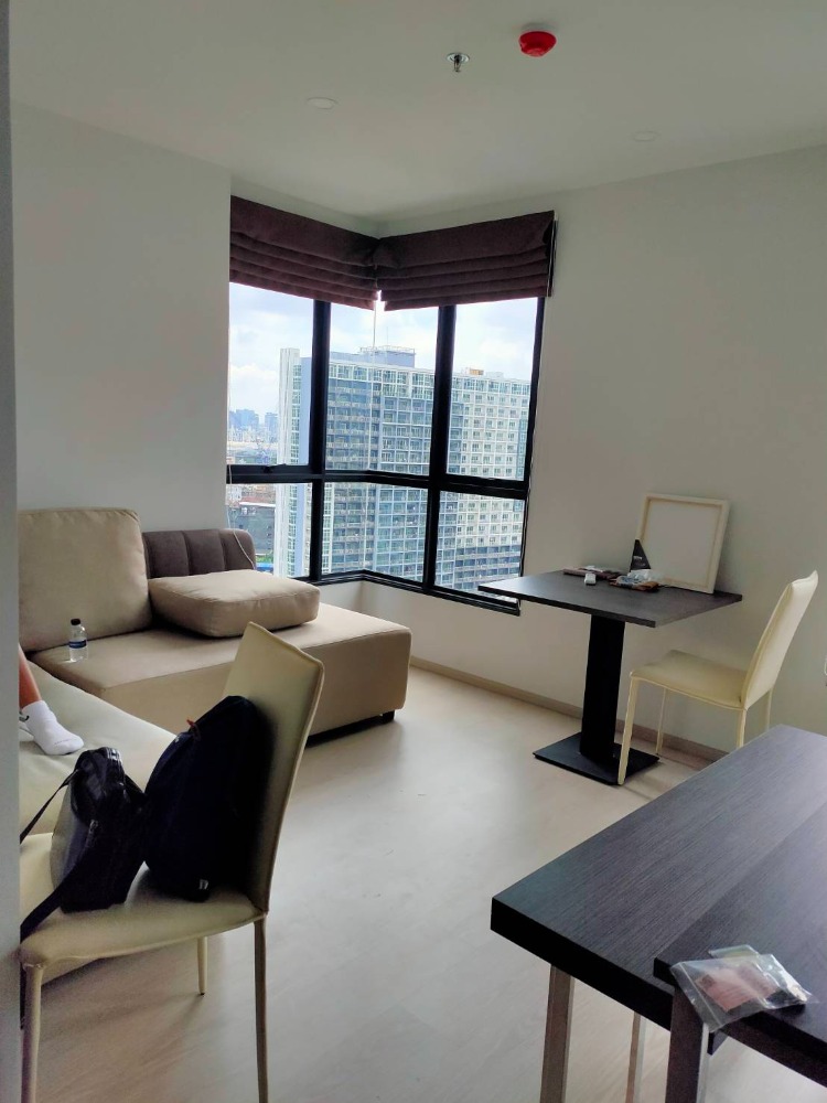 For SaleCondoOnnut, Udomsuk : For sale with tenant, 1 BR Plus, pool view at Elio Del Nest Sukhumvit 103.