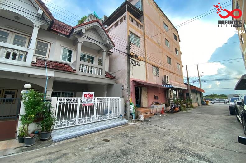 For SaleTownhouseYothinpattana,CDC : 2-story townhome for sale, Kanchanathip Village 2, Ramintra Road, Soi Ramintra 109, Phraya Suren