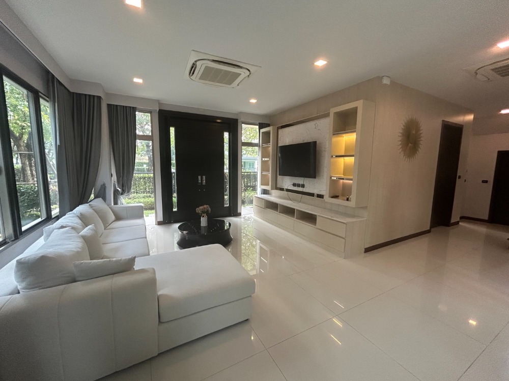 For SaleHouseChaengwatana, Muangthong : Fully furnished house ready to move in!! Selling a luxury house, The Signature Perfect Masterpiece Chaengwatthana (The Signature Perfect Masterpiece Chaengwatthana) 113.2 sq m. opposite SISB Singapore International School Nonthaburi