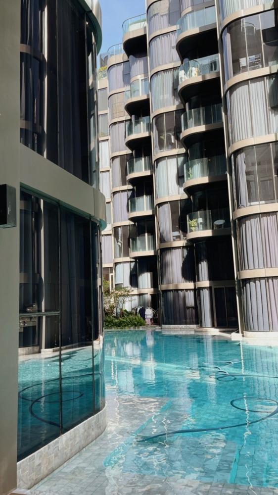 ขายคอนโดสุขุมวิท อโศก ทองหล่อ : Ashton suk.41 Duplex 3bedroom 131.07 sq.m. Pool Access วิวสระ 💦 only 23.XXmb. พร้อมของแถมโปรโมชั่นอีกเพียบ ติดต่อ 088-2389494 (พิม)