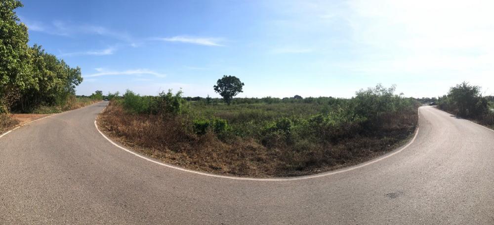 For SaleLandChachoengsao : 🔥🔥Urgent sale of land in Ban Pho, 2 rai, near Toyota, Chachoengsao.