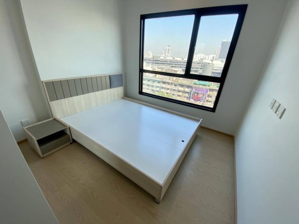 For RentCondoRama9, Petchburi, RCA : ★ The Tree Sukhumvit 71★ 27 sq m., ★ 9th floor (1 bedrooms, 1 bathroom), near airport link Ramkhamhaeng★Very beautiful view★ Quiet environment Complete electrical appliances