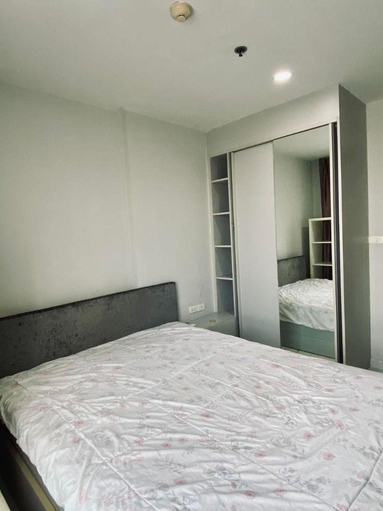 For RentCondoOnnut, Udomsuk : ★ The base sukhumvit 77★ 30 sq m., 28th floor (1 bedroom), near BTS On Nut★Near Chalong Rat Expressway ★Near many department stores and shopping areas ★Complete electrical appliances★