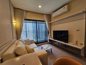 For RentCondoRama9, Petchburi, RCA : Condo for rent in Asoke area, Life Asoke hype, ready to move in, good price!!!