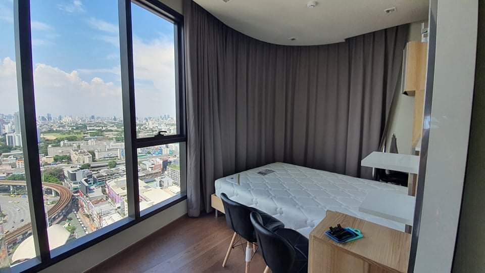 For RentCondoAri,Anusaowaree : Condo for rent Ideo Q Victory, 2 Bed next to BTS Victory Monument Station.