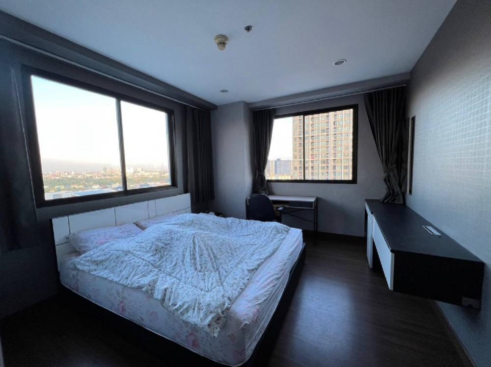 For SaleCondoOnnut, Udomsuk : Condo, large room, newly decorated, good price, fully furnished. Ready to move in immediately, fully centralized. Tennis court with 3 rai garden in the heart of Sukhumvit, convenient to travel. Near the expressway entrance A few minutes from the BTS. You 