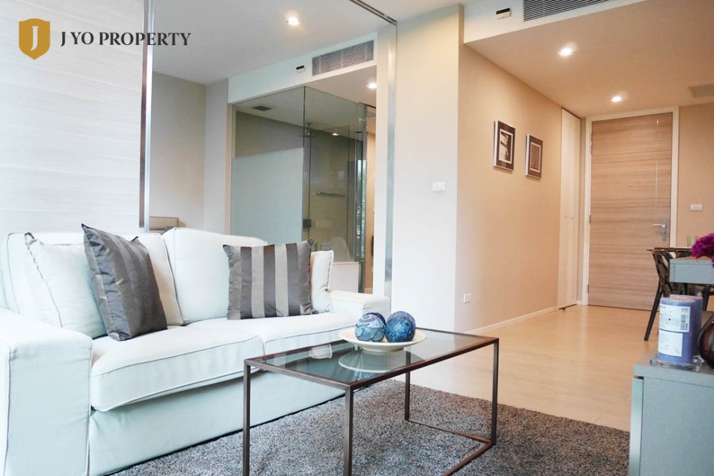 For RentCondoSukhumvit, Asoke, Thonglor : JY-R1883 - For Rent The Room Sukhumvit 21, Size 50 sq.m., 1 Bed, 1 Bath, 5th Floor.