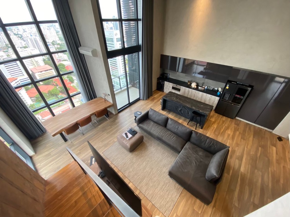 ให้เช่าคอนโดสุขุมวิท อโศก ทองหล่อ : 📌For RENT เช่า | The Lofts Asoke - 3BR Duplex (145sqm), 195,000 THB