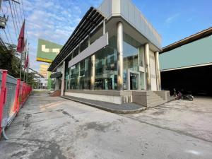 For RentShowroomVipawadee, Don Mueang, Lak Si : NG35 - Space for rent along Vibhavadi Road.