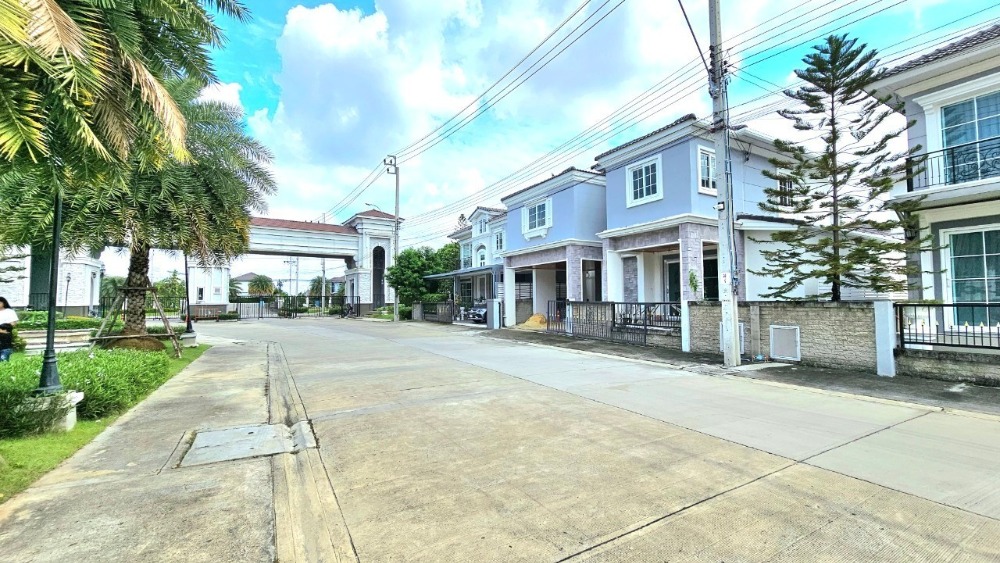 For SaleHouseNawamin, Ramindra : For sale Golden neo2 Lat Phrao-Kaset Nawamin, 2-story semi-detached house, English style, 4 bedrooms, 3 bathrooms, 37.4 square wah, Soi Prasert Manukit 48, Soi Nawamin 42, Khlong Kum Subdistrict, Bueng Kum District, Bangkok