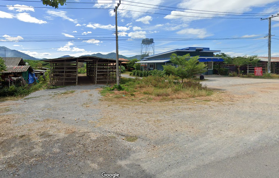 For SaleLandLamphun : land for sale with warehouse, next to the main road, Li-Lamphun, 3 ngan, 50 sq m.