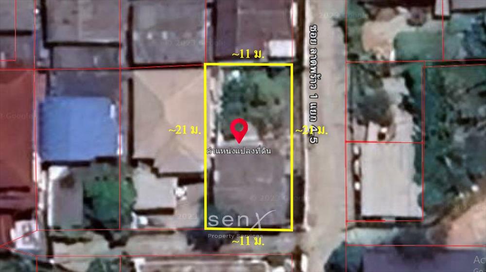 For SaleLandLadprao, Central Ladprao : Land for sale with house, Lat Phrao Soi 1, intersection 4-5, only 600 m. from Lat Phrao Road