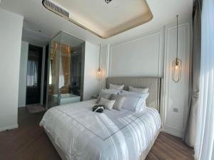 For RentCondoWitthayu, Chidlom, Langsuan, Ploenchit : Condo ready to move in, 28 Chidlom, near BTS Chidlom, fully furnished.