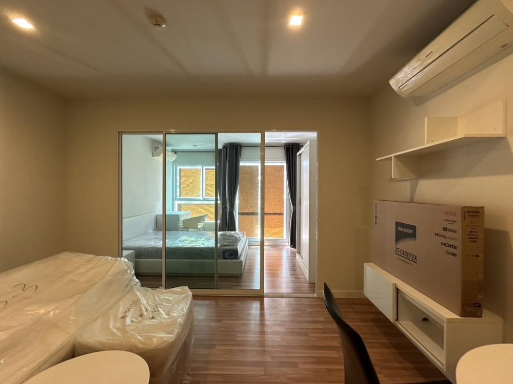 For RentCondoYothinpattana,CDC : New room for rent 🚝For rent, new room, first hand, We Condo Ekkamai-Ramintra, ready to move in, good price 📱Line: @promptcondo