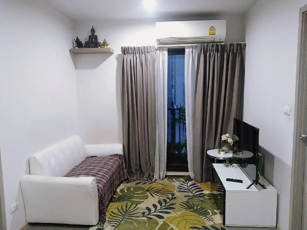 For SaleCondoPinklao, Charansanitwong : The Parkland Charan - Pinklao Condo for rent : 2 bedrooms 1 bathroom for 45 sqm. Garden View on 8th floor B building.with closed kitchen, fully furnished and electrical appliances.Next to MRT Bangyikhan. Sale only for 4.09 MB.