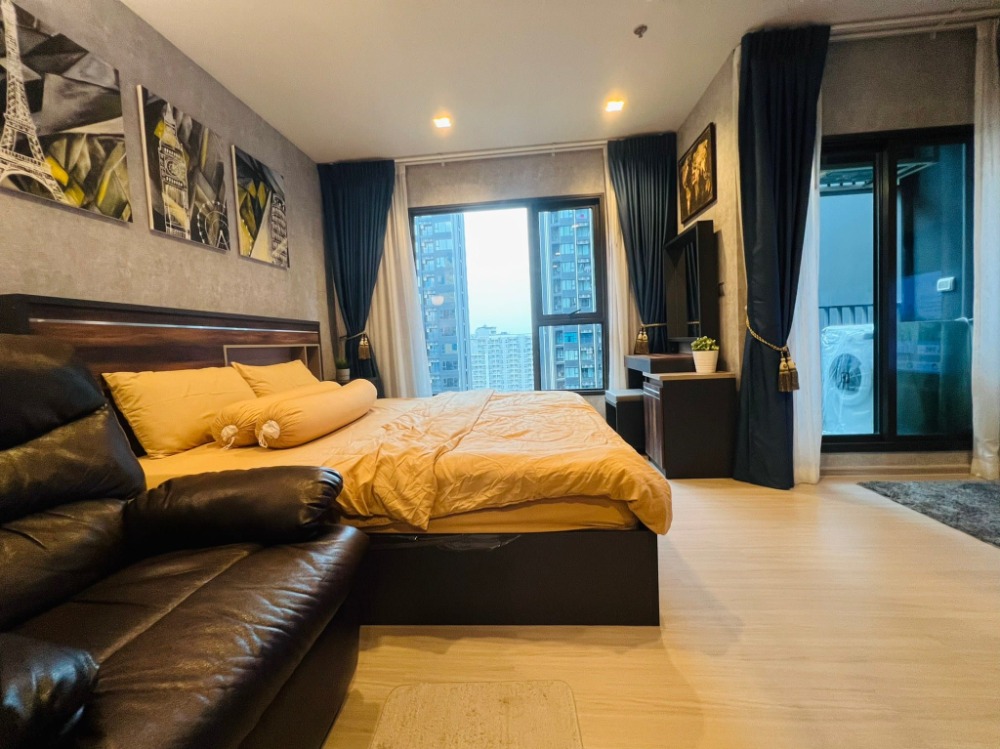 For RentCondoRama9, Petchburi, RCA : ✨ High room in the heart of the city ✨ Life Asoke-Rama 9, 26th floor, 28 sq m., garden view, ready for rent.