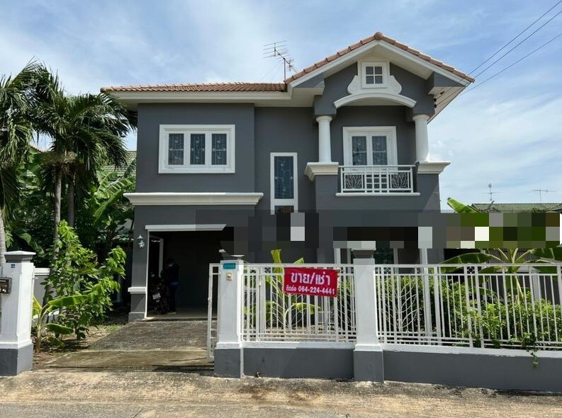 For RentHousePathum Thani,Rangsit, Thammasat : House for rent with 3bedroom 3bathroom and fully furnished at Klong3