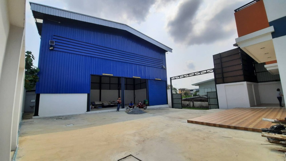 For SaleHome OfficeRama 2, Bang Khun Thian : Single house for sale with warehouse, strong structure, self-built, using good grade A materials. Behind Central Rama 2