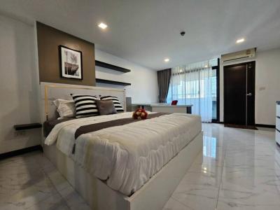 For SaleCondoSathorn, Narathiwat : Condo for sale I.T.F. Silom Palace Condominium 51 sq m., 14th floor, near BTS Chong Nonsi.