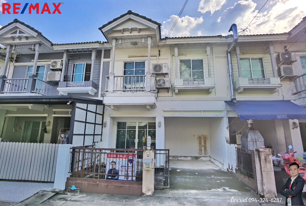 For SaleHouseRama5, Ratchapruek, Bangkruai : The Villa Rattanathibet Ratchapruk The Villa Rattanathibet - Ratchapruek Soi Tha It townhome, location at the beginning of the project.