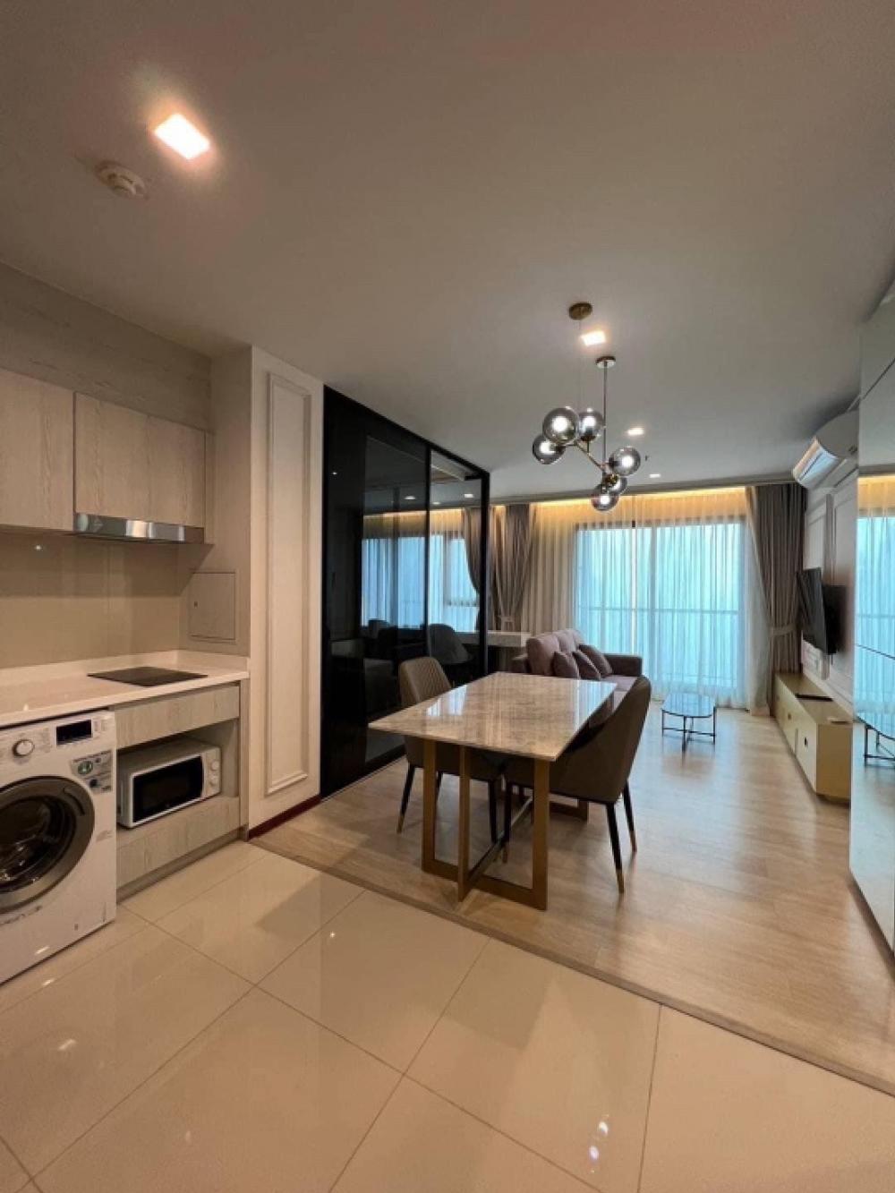 For RentCondoWitthayu, Chidlom, Langsuan, Ploenchit : Rental : Life one Wireless , 2 Bed , 2 Bath , 63 Sq.m , 30th Floor