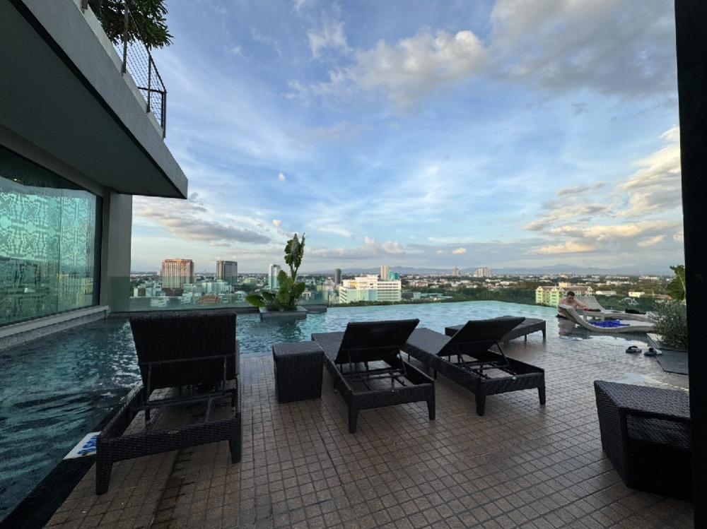 For SaleCondoChiang Mai : Condo for sale in Chiang Mai, near the airport, selling very cheap.