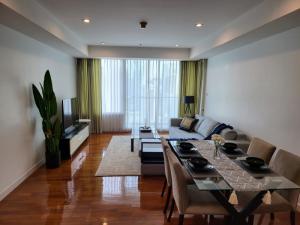 ให้เช่าคอนโดสุขุมวิท อโศก ทองหล่อ : High Floor, Fully Furnished 2 Beds Condo for Rent!