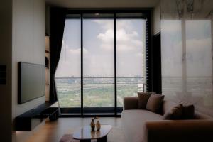 For RentCondoLadprao, Central Ladprao : The Crest Park Residences 73 sqm 2 beds 2 baths 75,000 per month